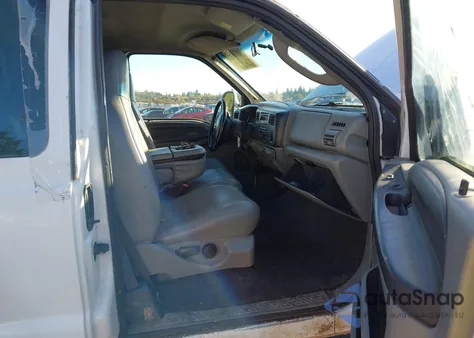 2003 Ford F-250 Lariat/Xl/Xlt from USA, damaged, VIN 1FTNX21P53EB86442